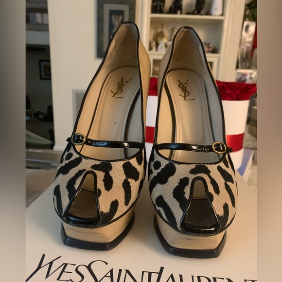 YVES SAINT LAURENT RIVE GAUCHE Beige Peep Toe Platforms heels SZ 9.5 🔥🔥🔥 - Picture 3 of 14